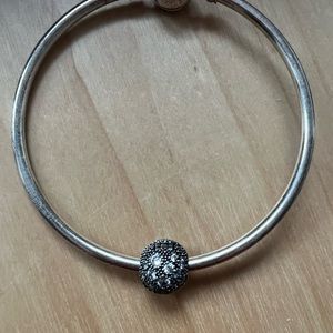 Pandora Diamond Circle Clip